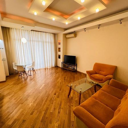 Four Seasons Apartment By Baku Housing Екстер'єр фото