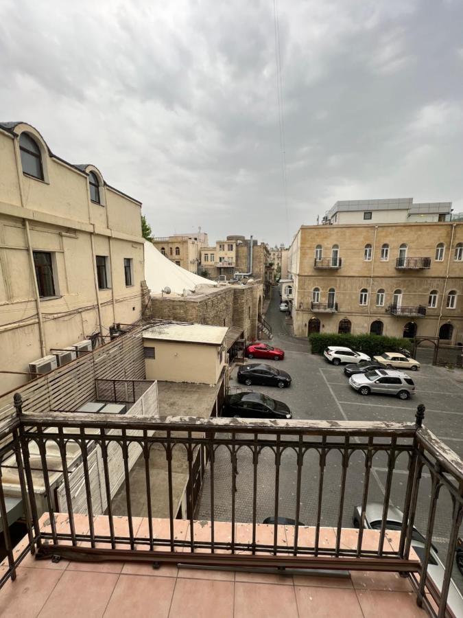 Four Seasons Apartment By Baku Housing Екстер'єр фото